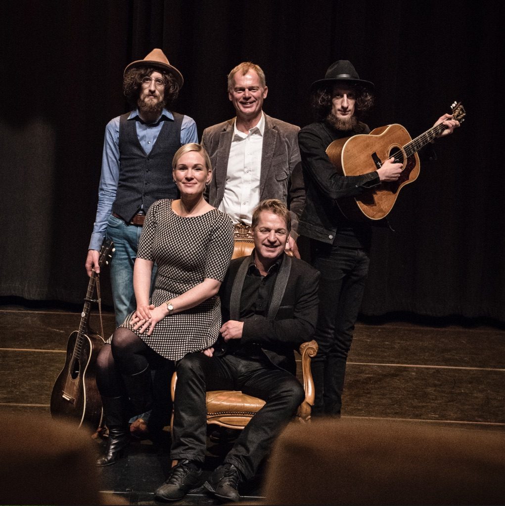Cast Addergebroed live in Assen