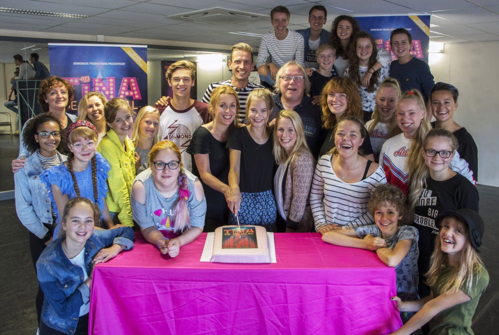 Repetities Tina de musical van start