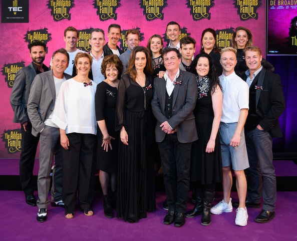 Cast 'The Addams Family' compleet