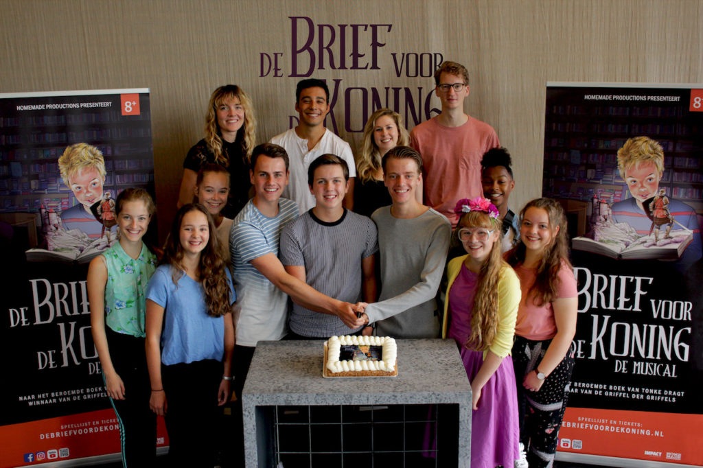Eerste repetitiedag 'Brief voor de Koning' • musicaljournaal