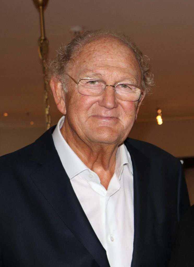 Joop van den Ende reikt award uit voor beste amateur musical