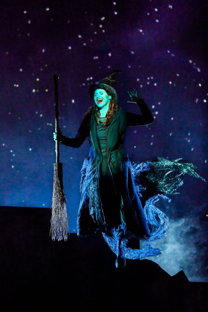 Stage Entertainment Duitsland heropent theaters met première van 'Wicked'