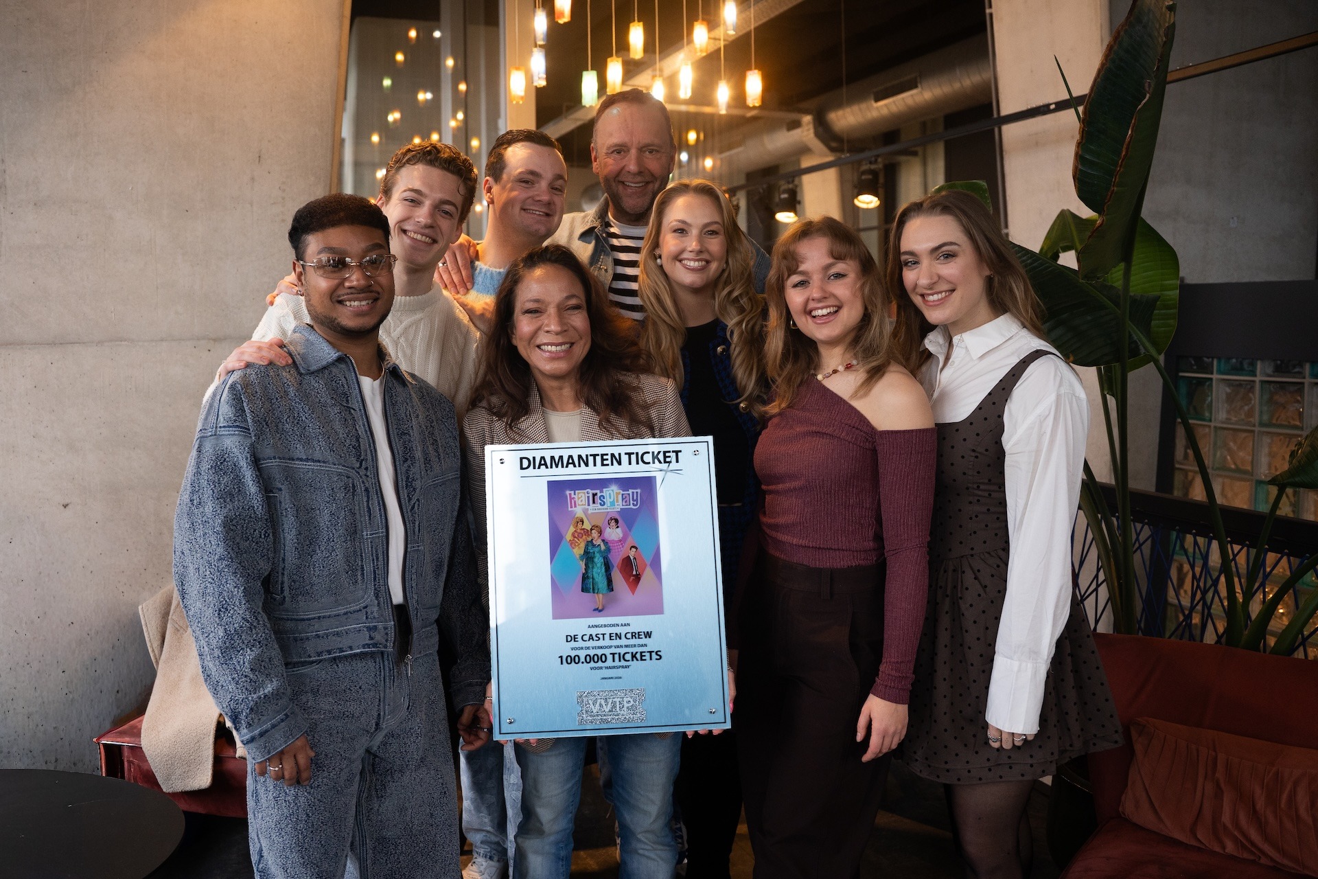 Cast 'Hairspray' ontvangt diamanten ticket award